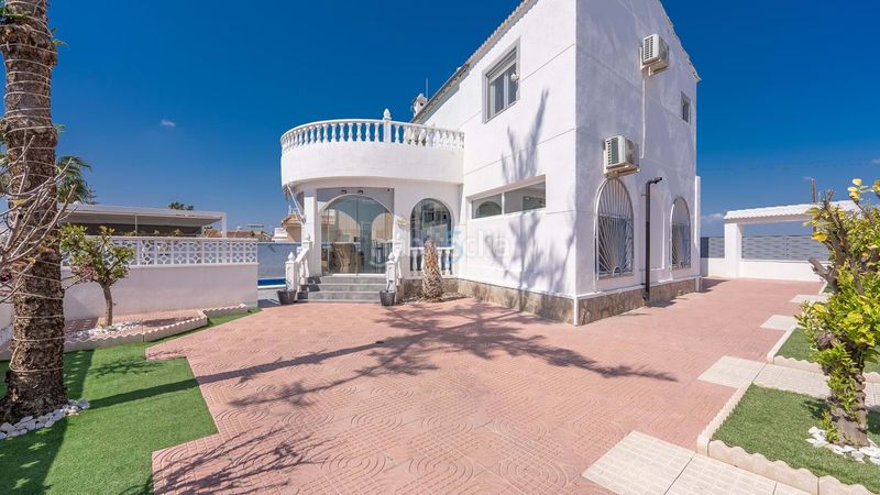 Foto 3aae3c90-3a11-4daa-8467-3b859ae374cb. Casa amb calefacció piscina a Benijófar