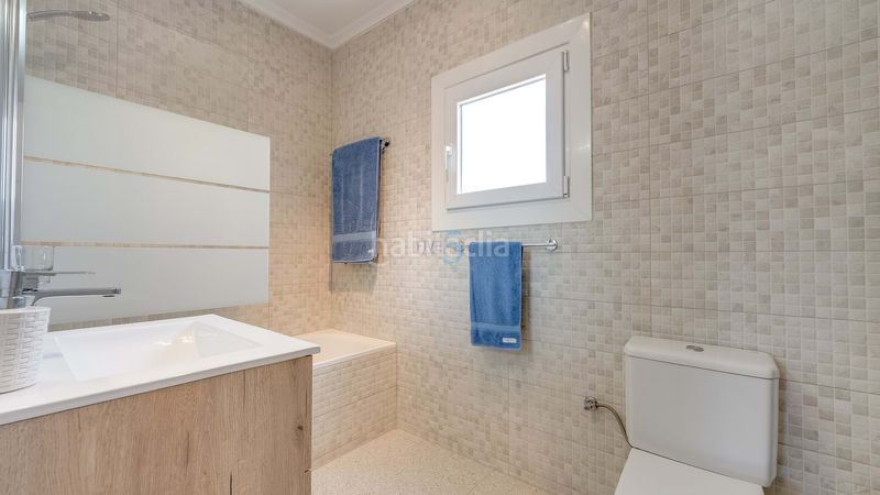 Foto 9142d6fb-cea7-4256-a895-938ddd309547. Casa amb calefacció piscina a Benijófar