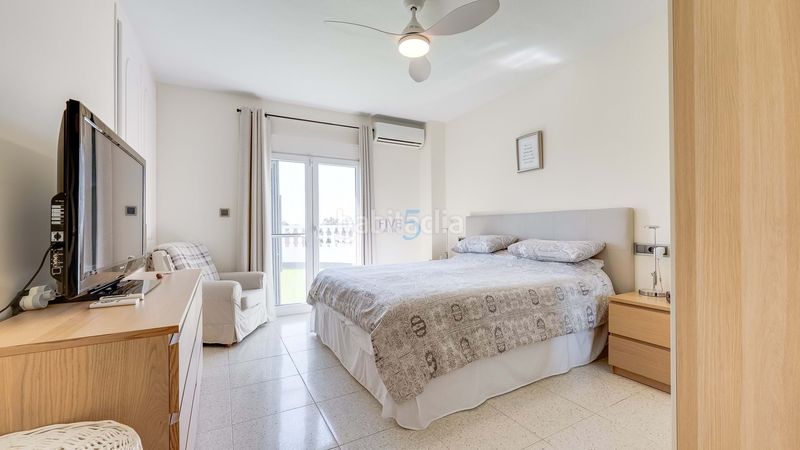 Foto c0ee6bcd-cf69-4393-9740-aae666060eaa. Casa amb calefacció piscina a Benijófar