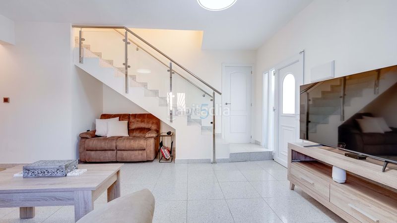 Foto deeb2f24-4005-44cd-8d76-7e8d19cc307b. Casa amb calefacció piscina a Benijófar