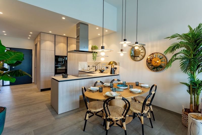 Foto 660a849f-b59f-48bf-85d3-f7fde9004fd6. Pis amb piscina a Algorfa