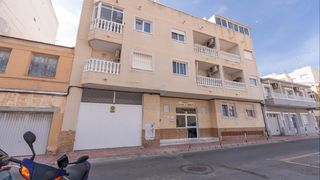 Piso en Las Piscinas Naturales. Fantástico apartamento de una habitación orientado al sur a solo