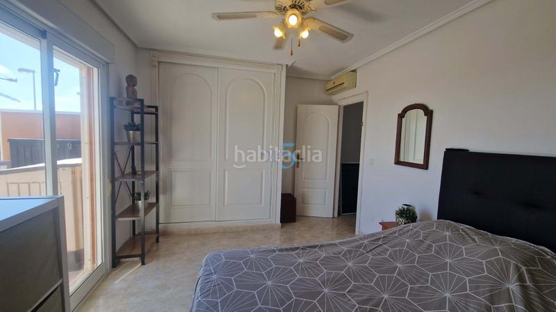 Foto 39672ecc-5776-4a17-b1b5-e91838ec5ce4. Casa adossada amb calefacció piscina a Rojales