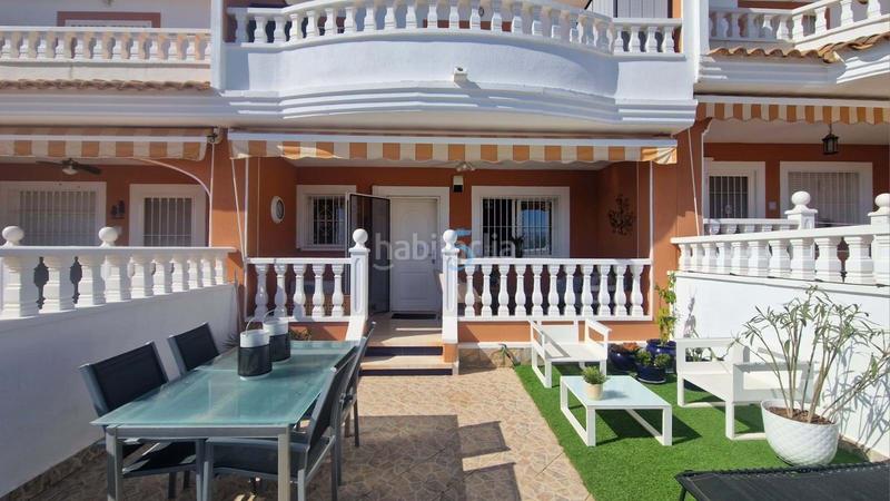 Foto 7b303bde-7e3e-44ae-9dd2-fb1516642215. Casa adossada amb calefacció piscina a Rojales