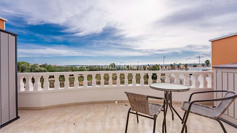 Foto a83bd2f1-9e84-452c-87e2-0b9178bb248b. Casa adossada amb calefacció piscina a Rojales