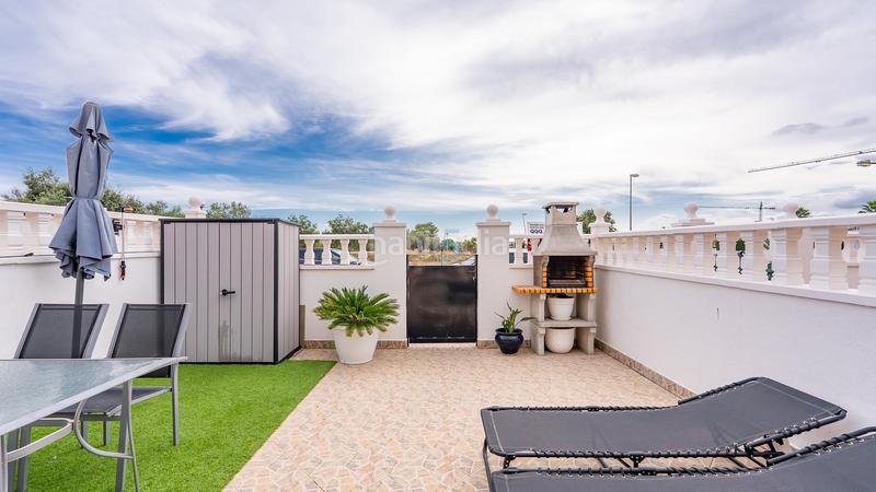 Foto abb8bef3-b6bc-4528-ac36-6529b84c968b. Casa adossada amb calefacció piscina a Rojales