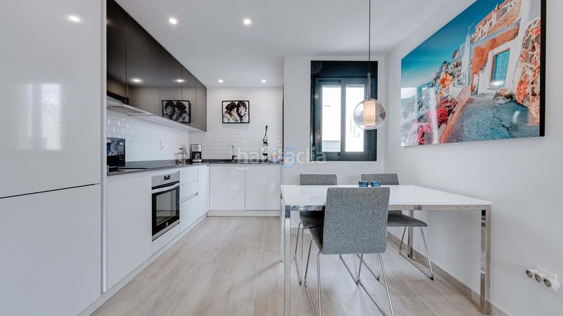 Foto a62941df-3f9f-473b-8e00-439a844c21f8. Etagenwohnung in San Miguel de Salinas