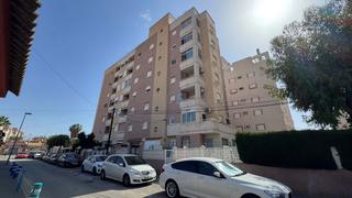 Pis  Calle doratea. Encantador ático en el corazón de torrevieja ubicado en el vibra