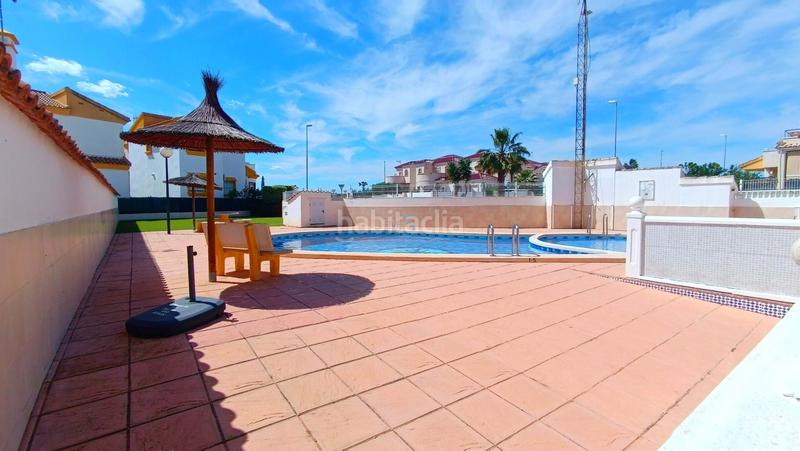 Foto 401331a9-380a-4ee9-b0d0-2cc5f7bccfb2. Casa con piscina in El Raso Guardamar del Segura