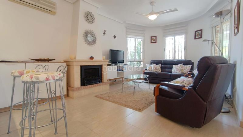 Foto a368f333-dd23-461e-875d-f02d4911ac02. Casa con piscina in El Raso Guardamar del Segura