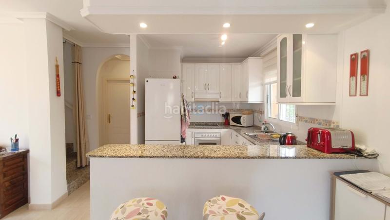 Foto e2fa7fbd-3bd5-415b-b82c-2c641d45fa5d. Casa con piscina in El Raso Guardamar del Segura