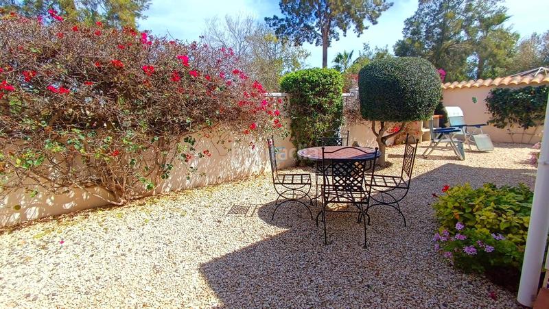 Foto ea9350e1-94d8-4a50-b304-04b51321e630. Casa con piscina in El Raso Guardamar del Segura