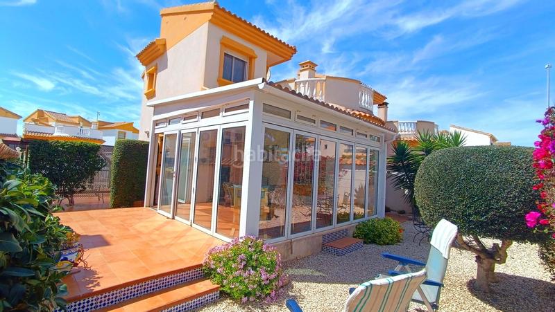 Foto ec8ab43d-f6bd-4c91-b331-d87442147688. Casa con piscina in El Raso Guardamar del Segura