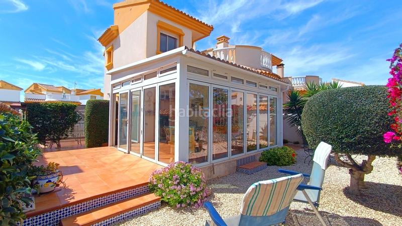 Foto eea99a09-9045-4f65-a76a-c8ea86686ea9. Casa con piscina in El Raso Guardamar del Segura