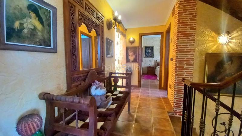 Foto 272e45c8-f5c5-4f45-bc95-e2694a9861d6. Casa adosada amplia casa adosada de 7 dormitorios y 4 baños, con un sótano reformado y un solárium, en el tranquilo entorno , con en Daya Nueva