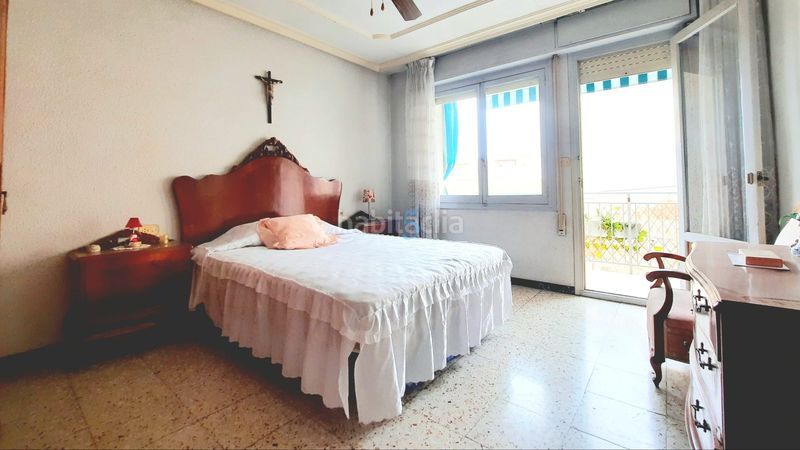 Foto 02bb5d3e-9e65-42b3-af36-bd41bfbd6a5e. Casa adossada amb aparcament a Almoradí