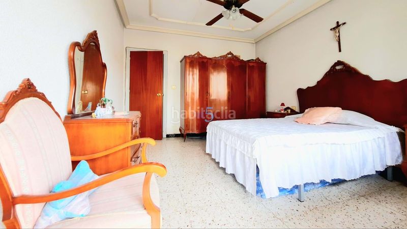 Foto 7a0163f2-554a-45bf-9819-4119646cd5dd. Casa adossada amb aparcament a Almoradí