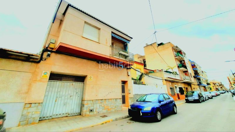 Foto 7ca4088c-7894-4d69-a662-a921dc7d3e06. Casa adossada amb aparcament a Almoradí
