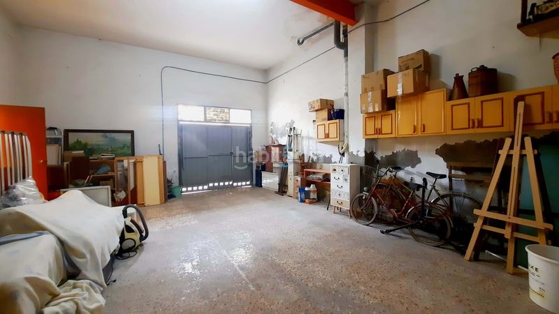 Foto c699908e-2e77-4fc2-8b54-a8276ad688a5. Casa adossada amb aparcament a Almoradí