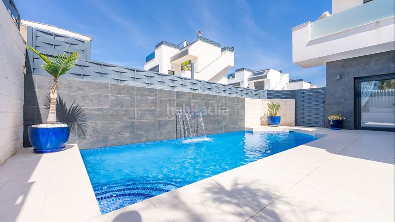 Foto 6bda901c-8635-4603-9656-9761618eef49. Casa amb calefacció piscina a Benijófar