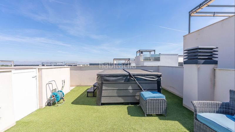 Foto af8dbaad-f959-4a0f-8471-0d5f85cdb8c4. Casa amb calefacció piscina a Benijófar