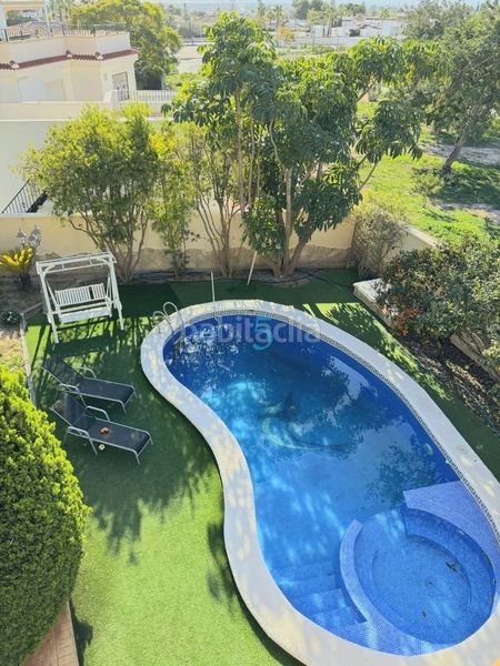 Foto 34e6666e-cec9-4e4d-83e6-93bf1d60e644. Casa amb calefacció piscina a Rojales
