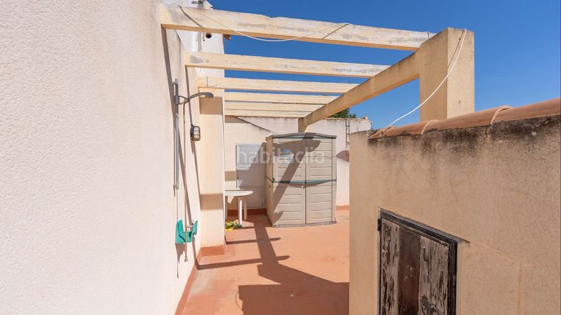 Foto d32c2c58-755c-4c44-9ab3-20c7f26c750a. Casa amb aparcament a La Florida Orihuela