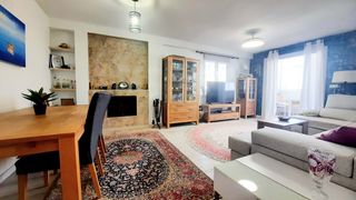 Pis a Punta Prima. Ubicación estupenda, apartamento en la última planta con ascenso