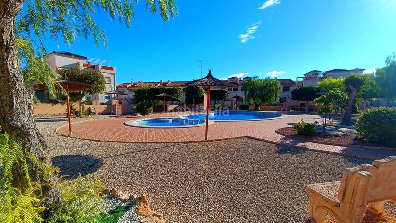 Foto 8fc8143c-fa15-41a2-8e6b-1bf184b21d8d. Pis amb calefacció piscina a Rojales