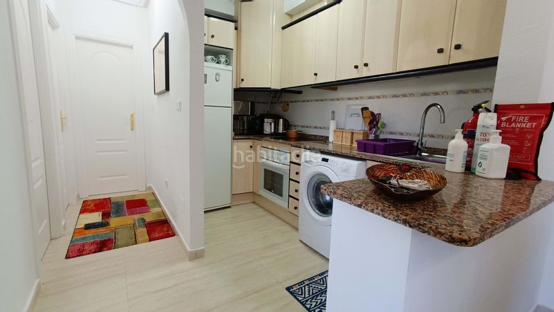 Foto e65489e4-3d1e-4458-857d-a2ca2e106183. Pis amb calefacció piscina a Rojales