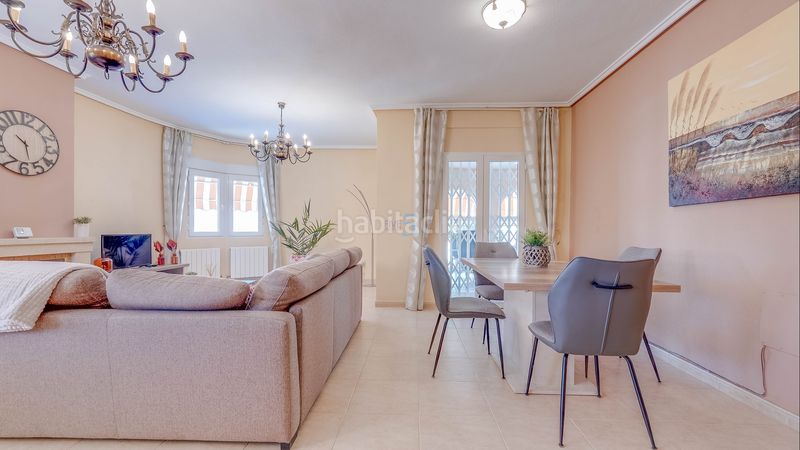 Foto d58ef21d-34cf-4148-8826-af8ef29c15d0. Casa amb piscina a Benijófar