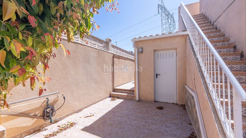 Foto e4fc941e-9262-4e94-b40e-3a4656817b53. Casa amb piscina a Benijófar