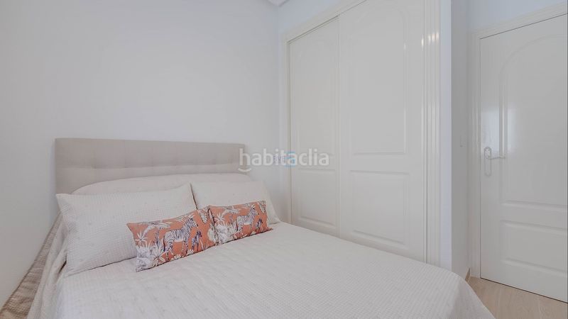 Foto e00dd21e-6d48-4929-bc2a-c40bf941e8b2. Casa amb aparcament piscina a Centro de la Ciudad Quesada Rojales