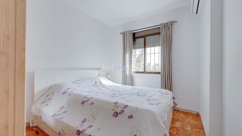 Foto ba4ab810-a894-4237-a61b-4910f6dd8ae6. Casa adossada amb piscina a nueva Torrevieja Torrevieja