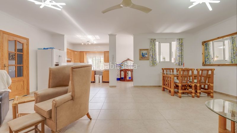 Foto cde16d25-9800-4d06-bd5d-28617c17c96e. Casa amb calefacció piscina a Daya Nueva