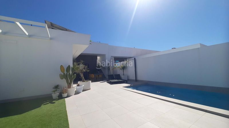 Foto da175455-fbba-4e44-bc04-93f13108234b. Casa amb piscina a Roldán Torre - Pacheco
