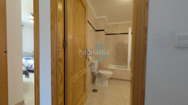 Foto f7037c74-aaad-4546-8d61-c076dd2e2815. Pis amb aparcament piscina a Playa Flamenca Orihuela