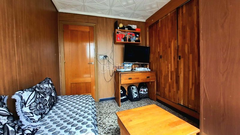 Foto eddf4e30-1150-4d0c-8857-2fd2aa0fba9d. Pis a Almoradí