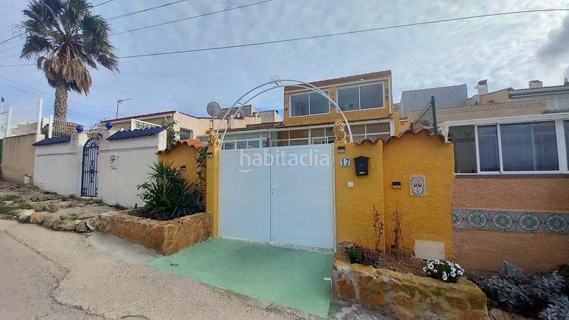 Foto d8d7cea1-bc90-4028-8998-d78d6bd731da. Casa adossada amb calefacció a Rojales