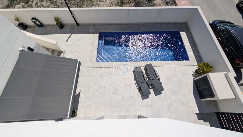 Foto f9463b6f-57ad-4821-a191-a501df2f38fc. Casa amb calefacció piscina a Daya Nueva