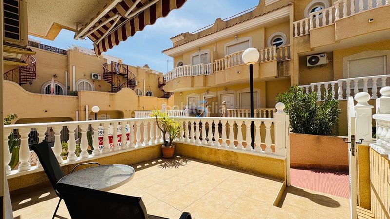 Foto 74e4ba64-6b80-48b6-b8ce-c656d2c69c36. Reihenhaus mit pool in Villamartín-Las Filipinas Orihuela
