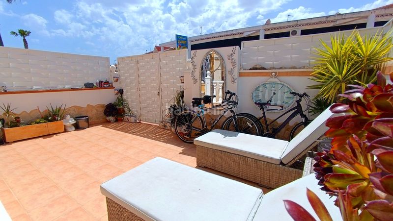 Foto b9ca30fc-bc36-43a4-a9a9-da9df0c81537. Pis amb calefacció piscina a Rojales