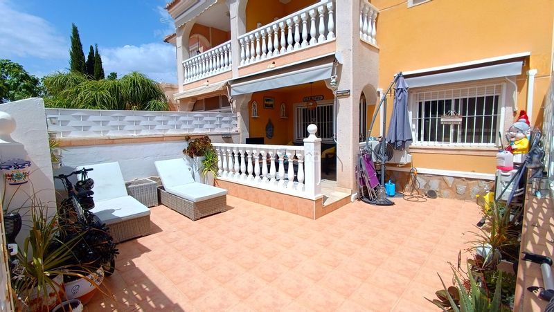 Foto be682a37-0c0f-42fb-80cd-be84e2153bd5. Pis amb calefacció piscina a Rojales