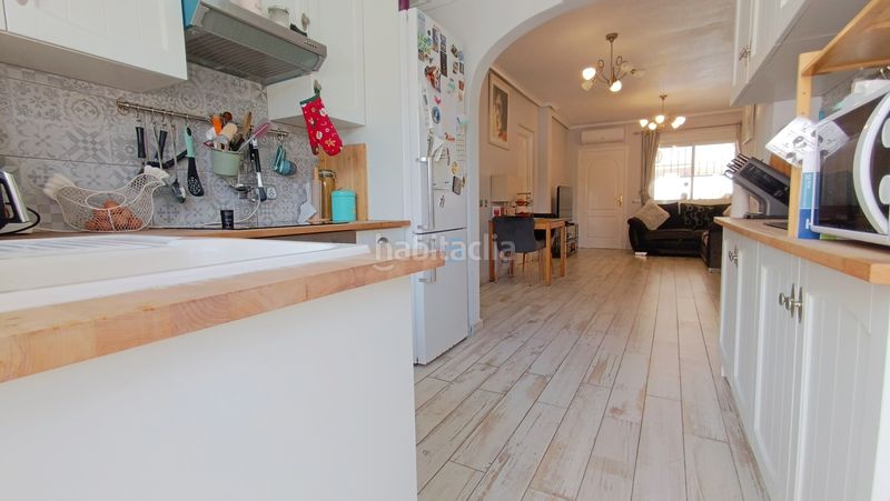 Foto c5264267-72d5-4e43-8d5b-75d989db0918. Pis amb calefacció piscina a Rojales