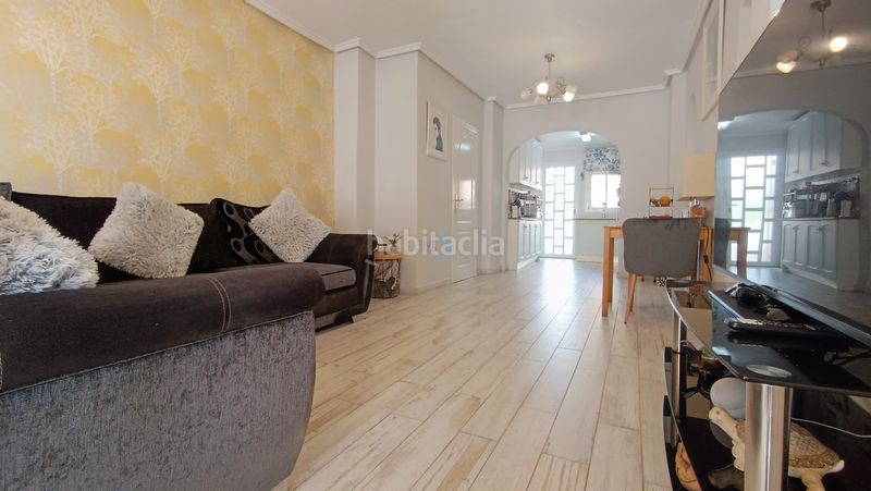 Foto e0e46fcd-6116-4c6a-a814-96ec91c341bf. Pis amb calefacció piscina a Rojales