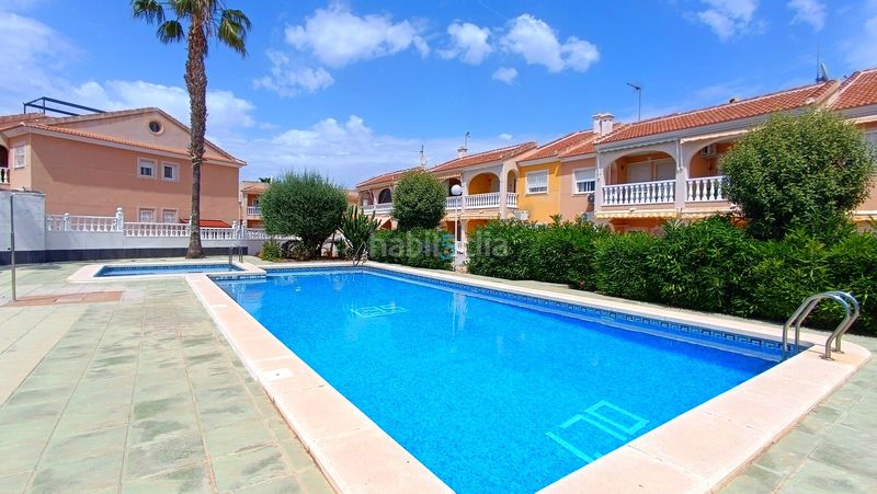 Foto f7841ea7-7f61-4c4e-82cd-985832301ff9. Pis amb calefacció piscina a Rojales