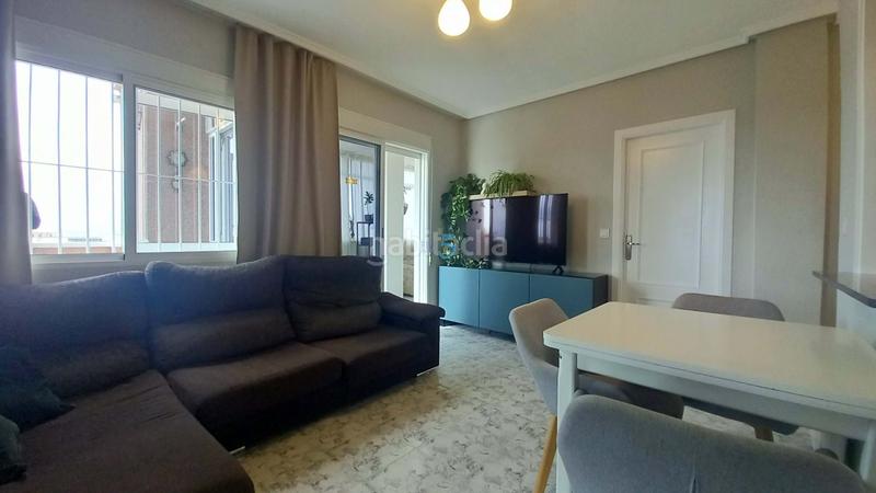Foto d831faca-5cd7-46ab-966c-0b502129da8b. Appartamento con riscaldamento in Antonio Machado Torrevieja