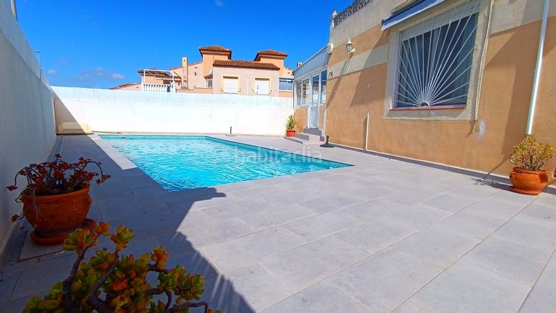 Foto 3b4757fd-fc8d-4ef5-b8e5-35bf120faf12. Casa amb calefacció piscina a Algorfa