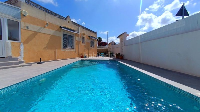 Foto 8fc46244-1521-4d08-852d-d0b9adc157d2. Casa amb calefacció piscina a Algorfa