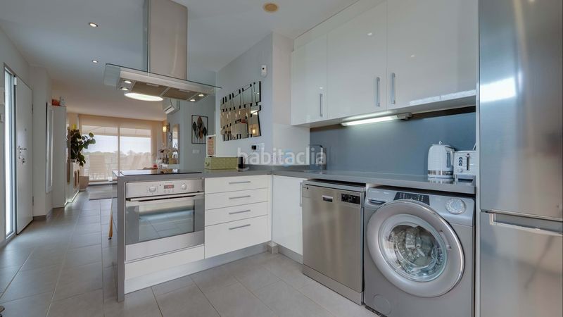 Foto 0d338018-88f9-4a54-be5d-1bed408c082f. Pis amb aparcament piscina a Villamartín-Las Filipinas Orihuela